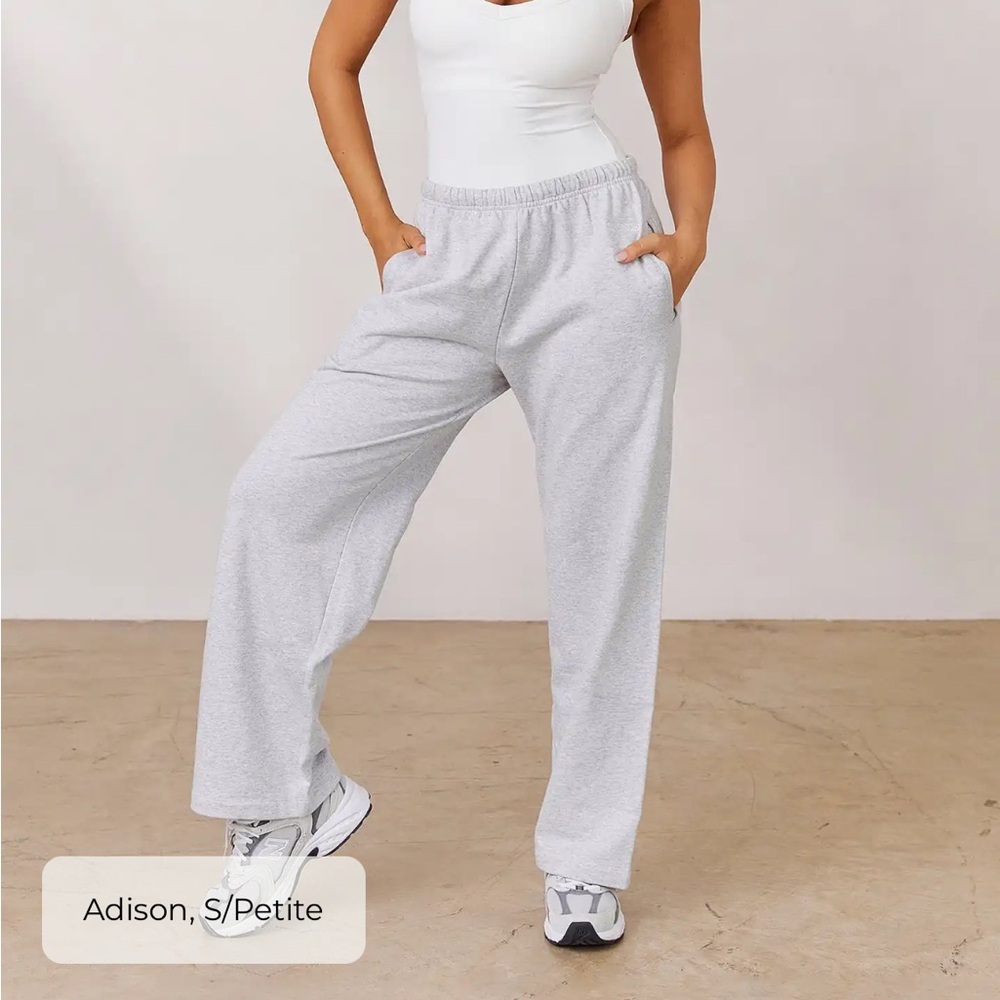 NWT Lounge Varsity straight leg sweatpants grey frost melange size small petite